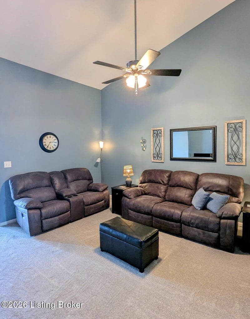 6830 Arbor Manor Way, Louisville, KY 40228