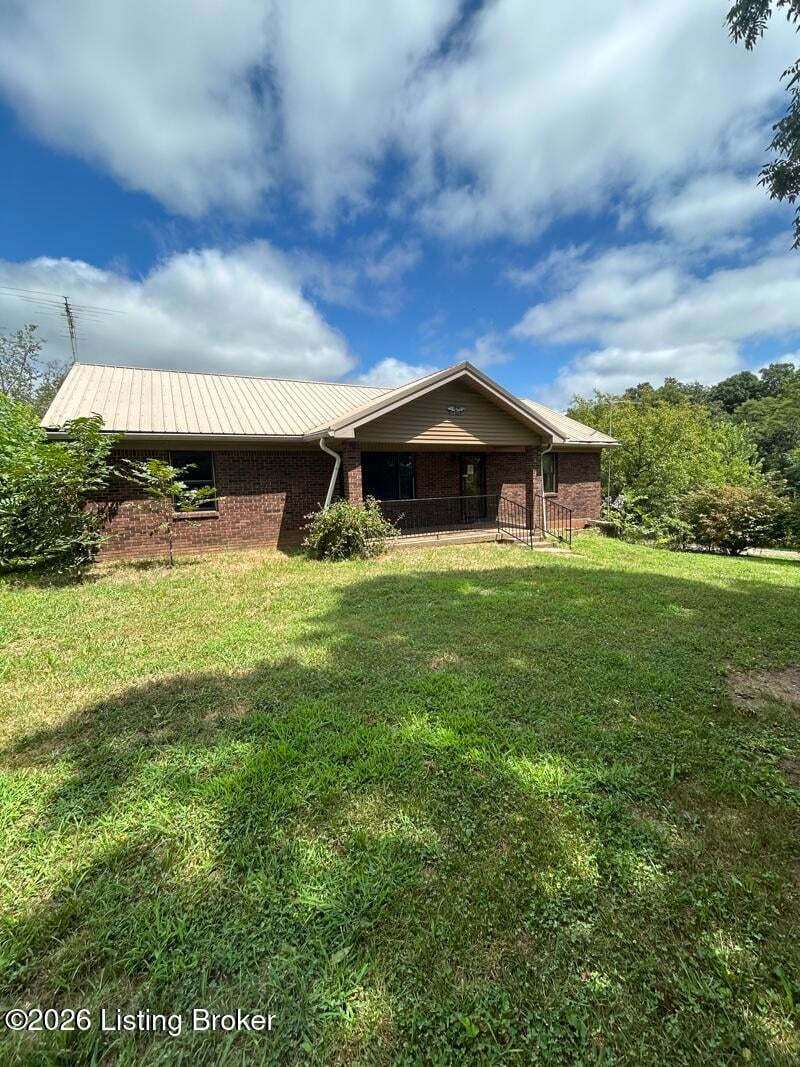 684 Wonderland Cavern Rd, Cecilia, KY 42724