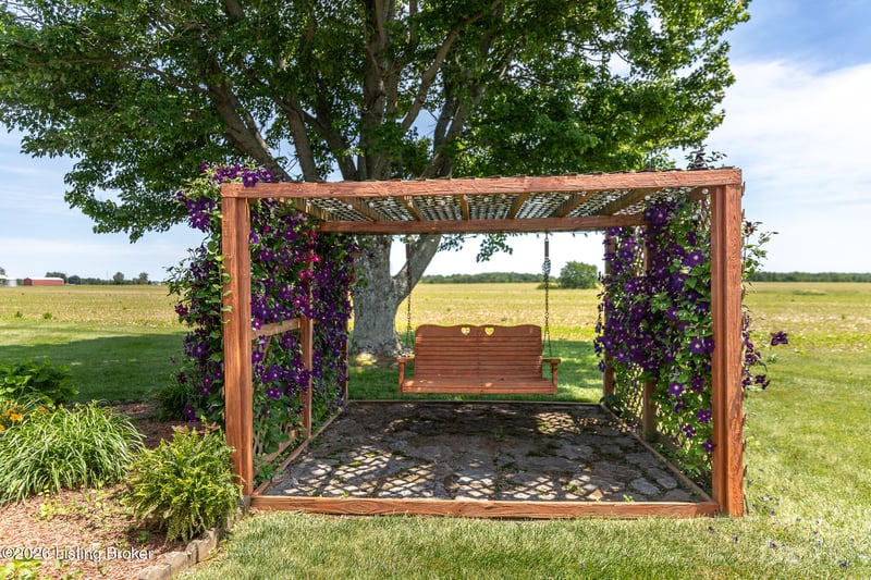 690 Joyce Ridge Rd, Milton, KY 40045