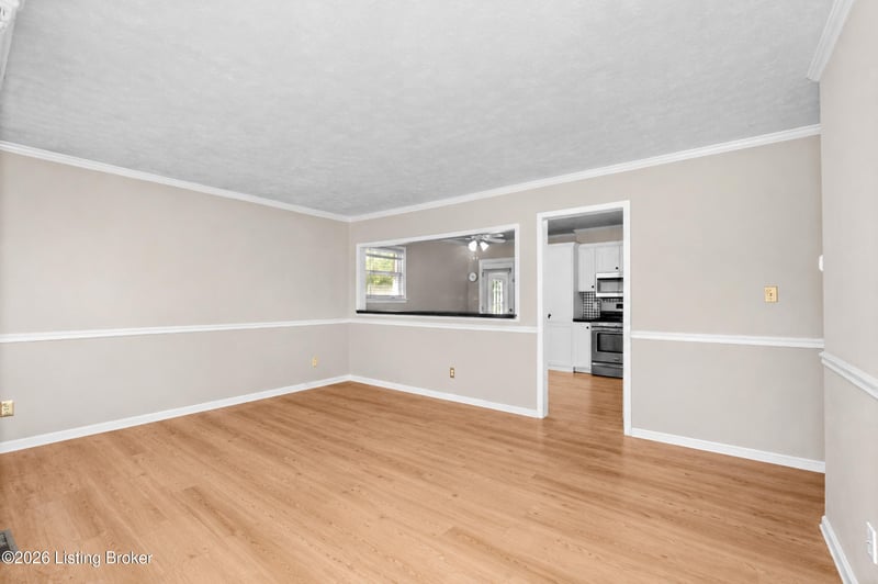 6905 Boxwood Ct, Pewee Valley, KY 40056