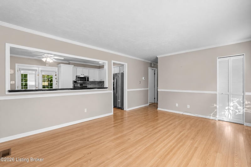 6905 Boxwood Ct, Pewee Valley, KY 40056