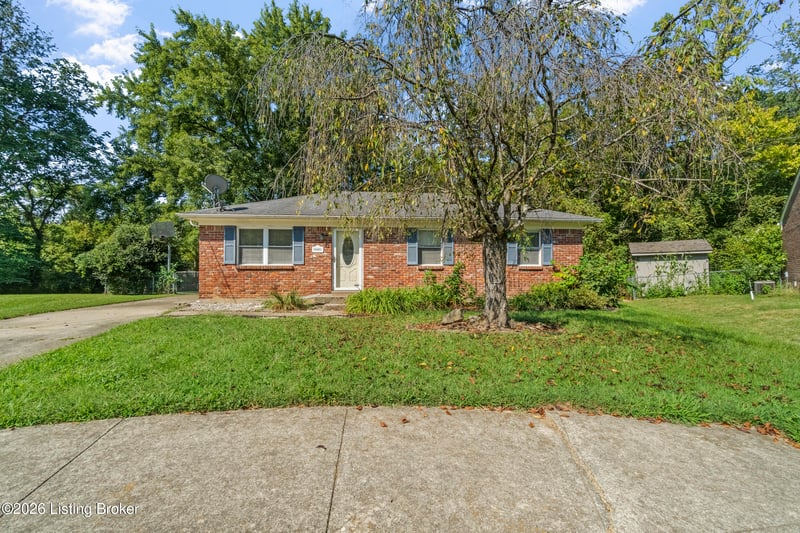 6905 Boxwood Ct, Pewee Valley, KY 40056