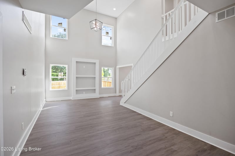 6905 James Madison Way, Louisville, KY 40272
