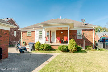 6912 Day Break Ct, Louisville, KY 40272