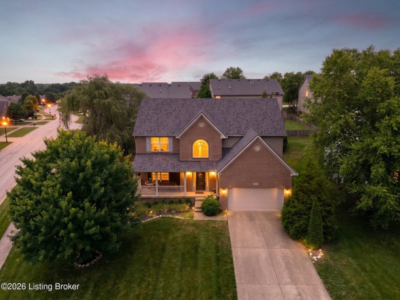 6913 Williamsgate Blvd, Crestwood, KY 40014