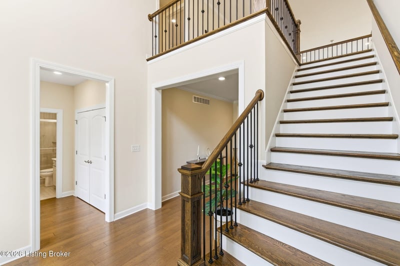 6918 Floyds Ridge Ct, Crestwood, KY 40014