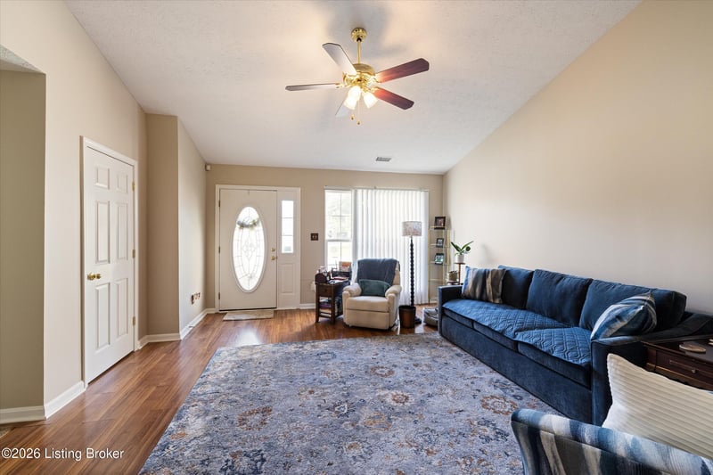 6922 Arbor Manor Way, Louisville, KY 40228