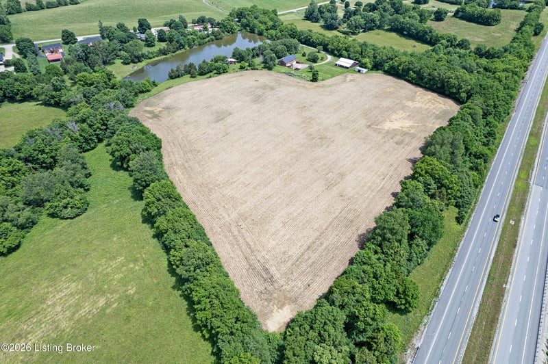 6935 Bloomfield Rd, Bardstown, KY 40004