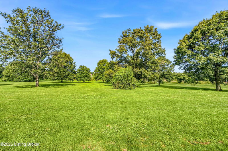 6995 La Grange Rd, Shelbyville, KY 40065