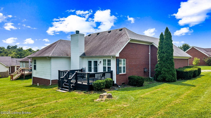 7 Lone Oak Dr, Eminence, KY 40019