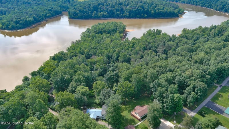 70 Dreamland Rd, Clarkson, KY 42726