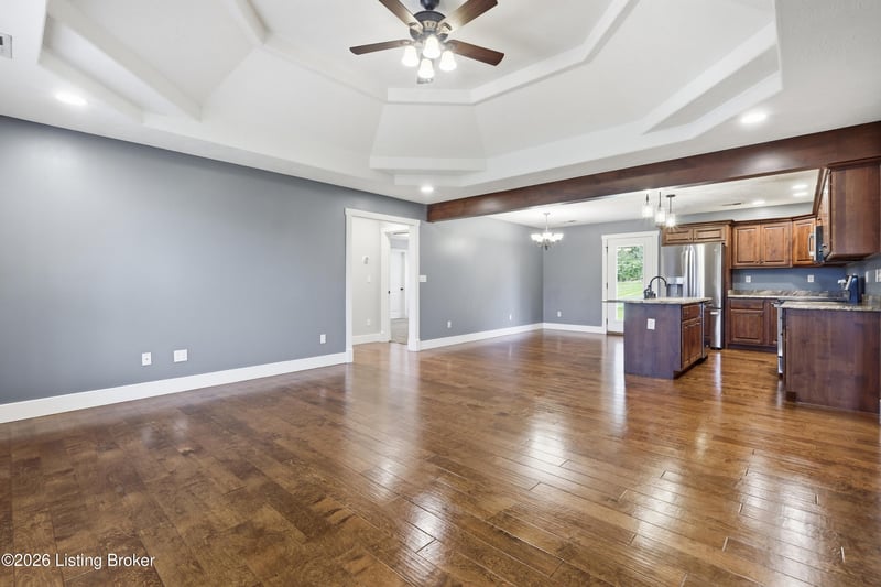 70 Lenore Rd, Coxs Creek, KY 40013