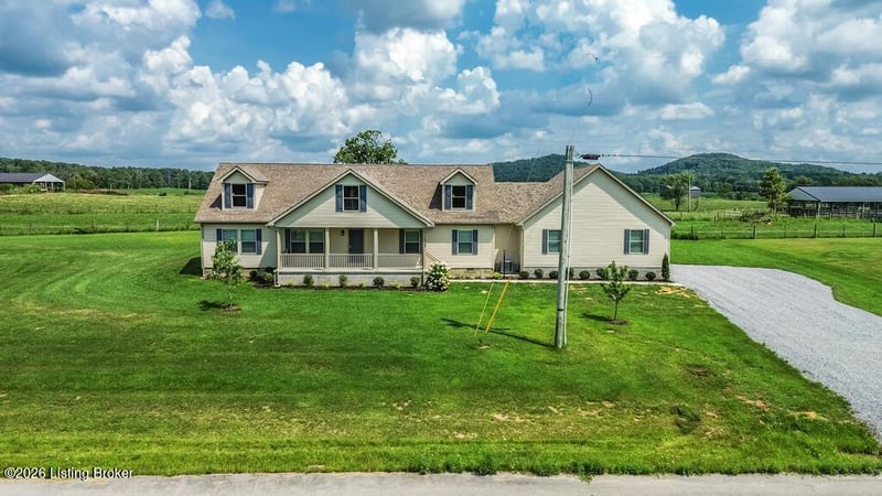 700 Aubrie Blvd, Flemingsburg, KY 41041