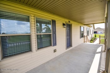 700 Aubrie Blvd, Flemingsburg, KY 41041