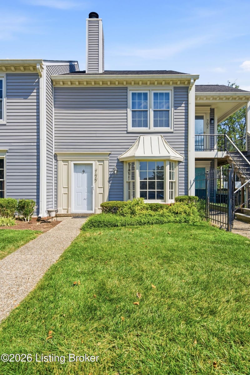 700 Yorkwood Pl, Louisville, KY 40223