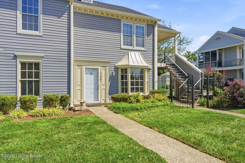 700 Yorkwood Pl, Louisville, KY 40223