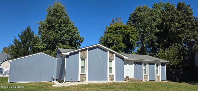7001 Elysean Ct, Louisville, KY 40291