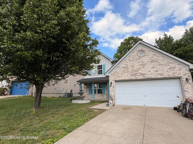 7001 Woodhaven Place Dr, Louisville, KY 40228