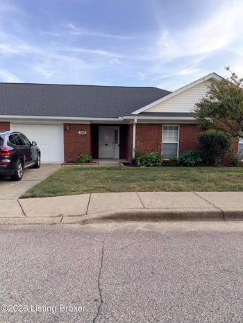 7002 Janes Farm Dr, Louisville, KY 40228