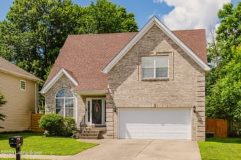 7002 Village Gate Tc, Louisville, KY 40291