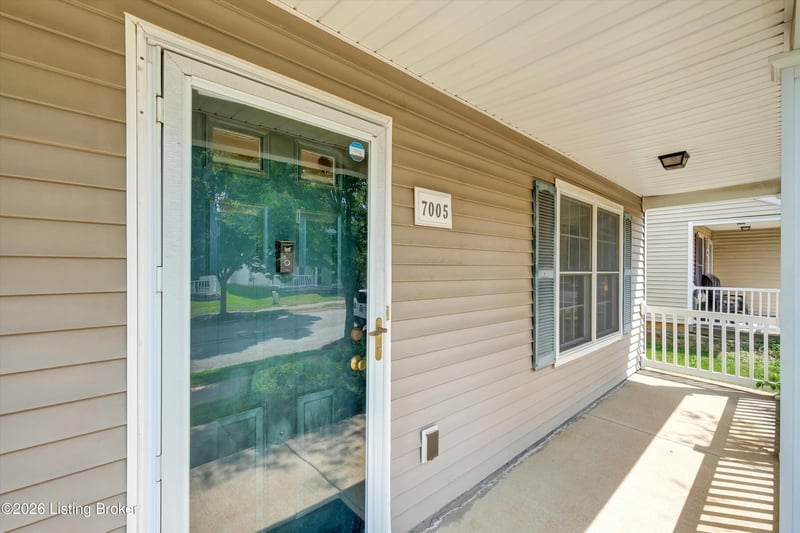 7005 Osprey Ridge Dr, Louisville, KY 40228