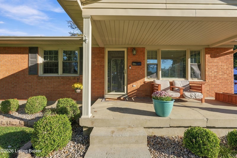 7007 Meihaus Way, Louisville, KY 40272