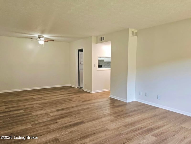 7008 Wildwood Cir #58, Louisville, KY 40291