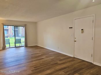 7008 Wildwood Cir #58, Louisville, KY 40291