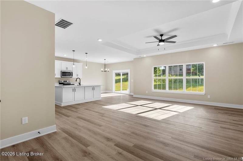 7014 Dylan Cir, Georgetown, IN 47122