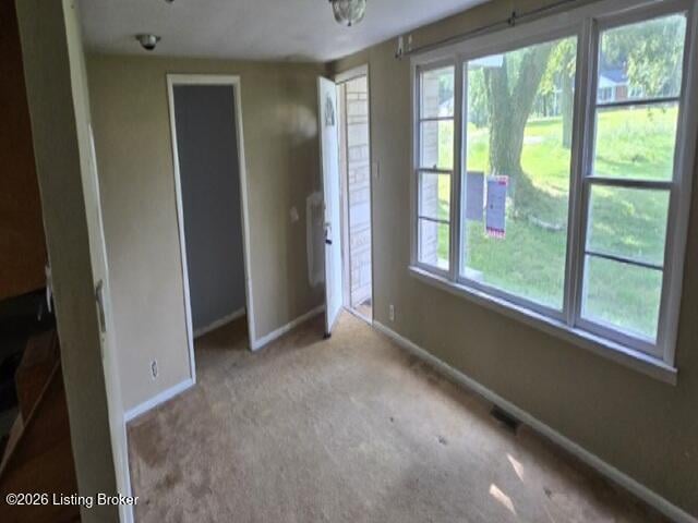 7015 Clinton Rd, Paducah, KY 42001