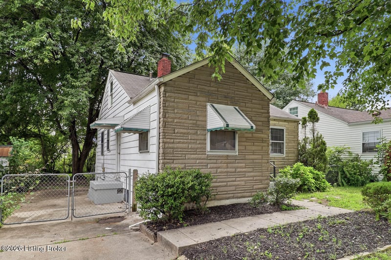702 Compton St, Louisville, KY 40208