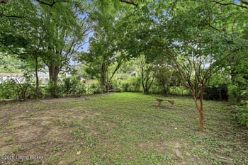 702 Compton St, Louisville, KY 40208