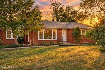 7021 Graymoor Rd, Louisville, KY 40222