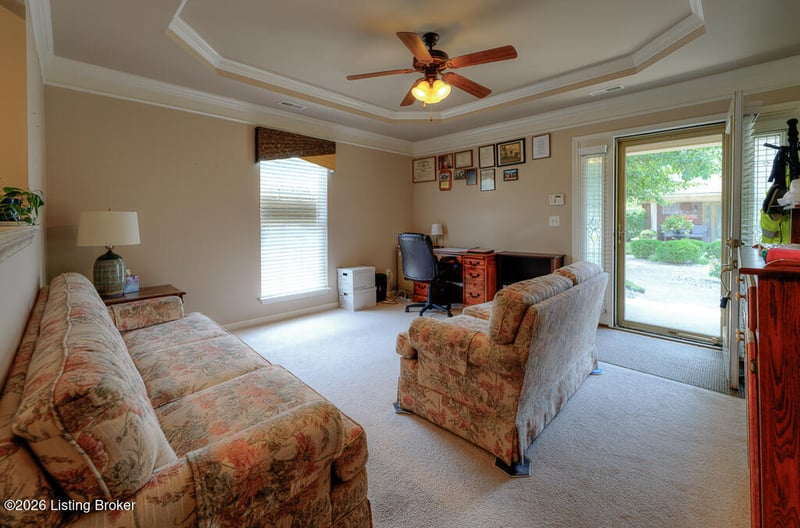 7023 Adeno Way, Louisville, KY 40291