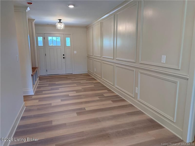 7024 Dylan Cir, Georgetown, IN 47122