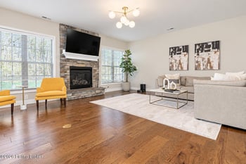 703 Dehart Ln, Louisville, KY 40243