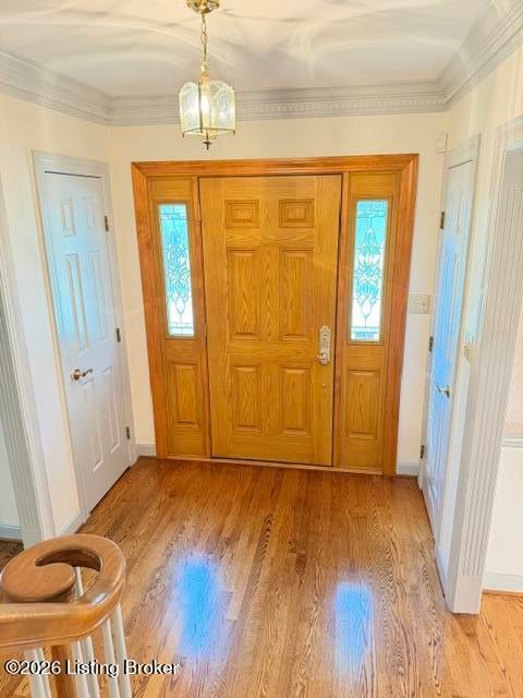 703 Foxgate Rd, Louisville, KY 40223