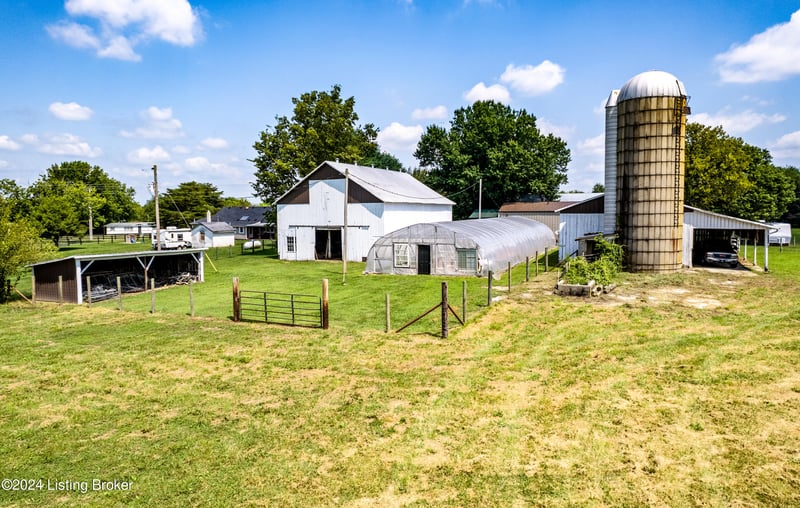 7049 Benson Pike, Shelbyville, KY 40065