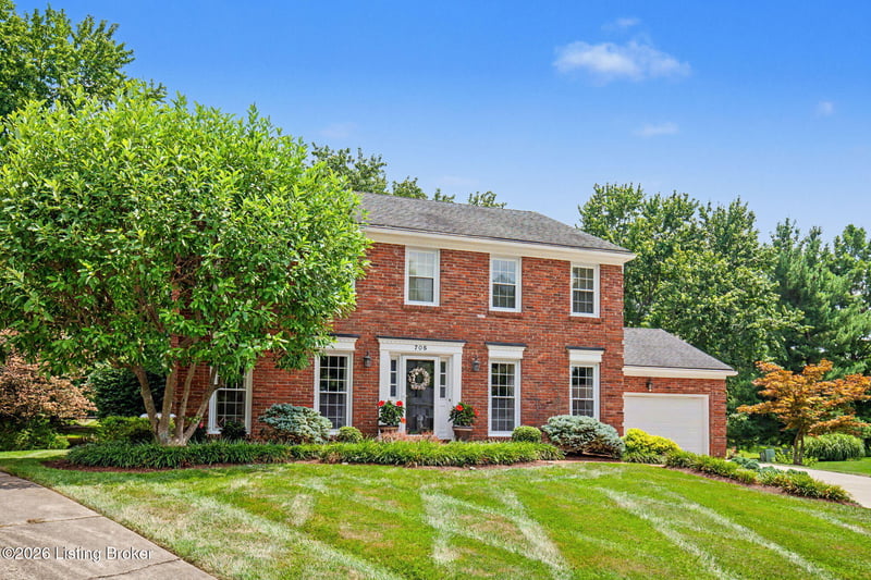 705 Bell Rock Pl, Louisville, KY 40243