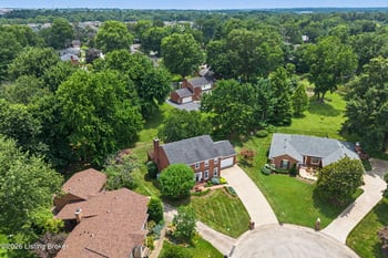 705 Bell Rock Pl, Louisville, KY 40243