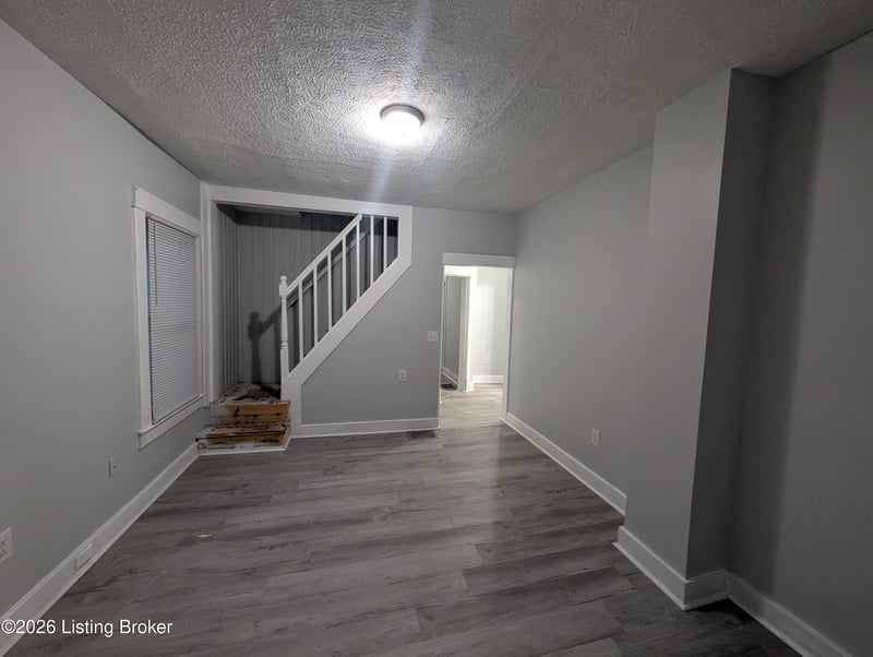 705 Iowa Ave, Louisville, KY 40208
