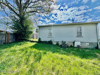 707 Claybrooke Ave, Springfield, KY 40069