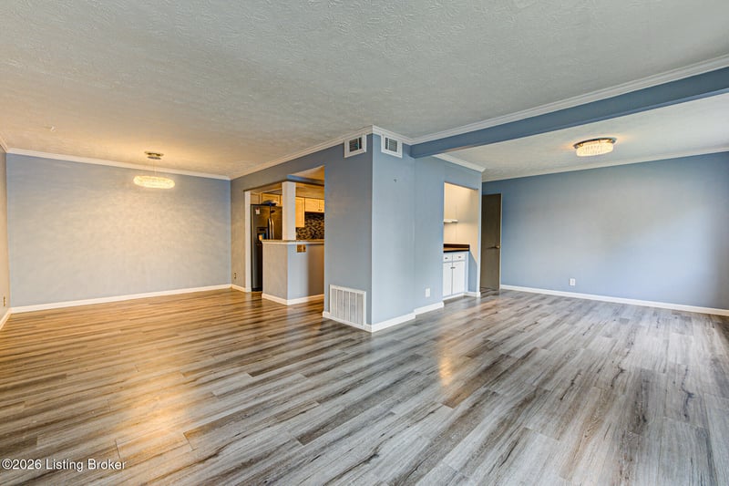 7074 Wildwood Cir #APT 162, Louisville, KY 40291