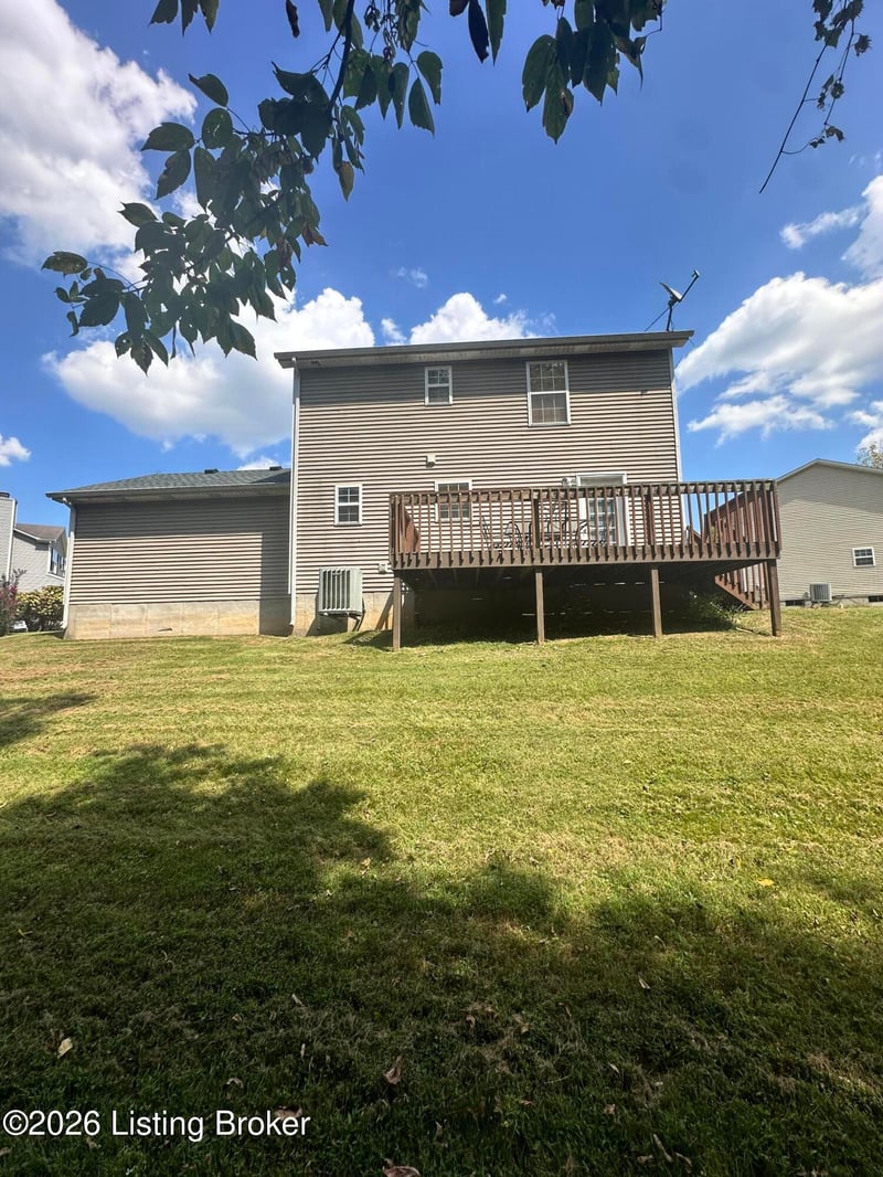 708 Clear Spring Ct, Elizabethtown, KY 42701