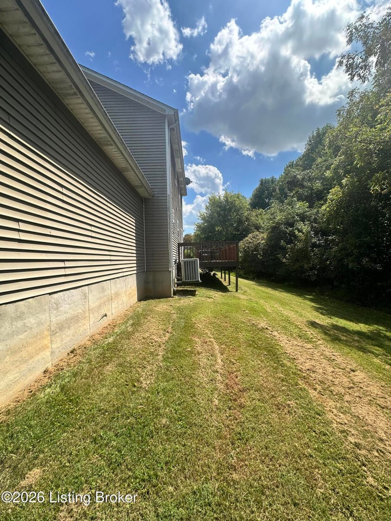 708 Clear Spring Ct, Elizabethtown, KY 42701
