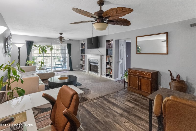 709 Donard Park Ave, Louisville, KY 40218