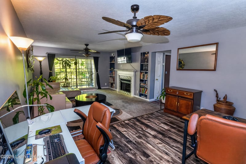 709 Donard Park Ave, Louisville, KY 40218