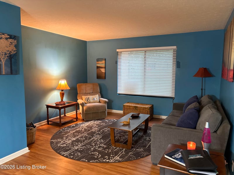 7094 Wildwood Cir #3, Louisville, KY 40291