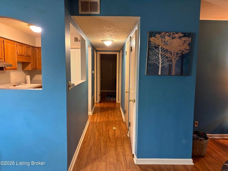 7094 Wildwood Cir #3, Louisville, KY 40291