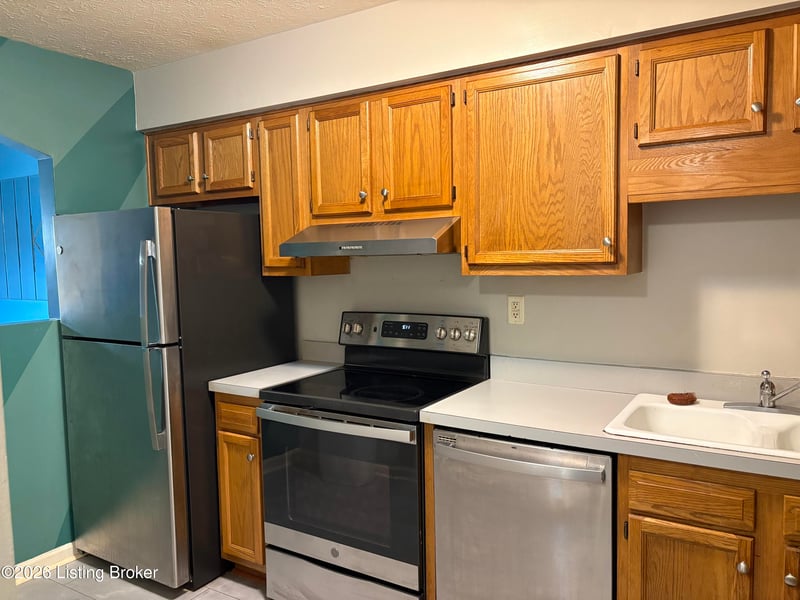 7094 Wildwood Cir #3, Louisville, KY 40291